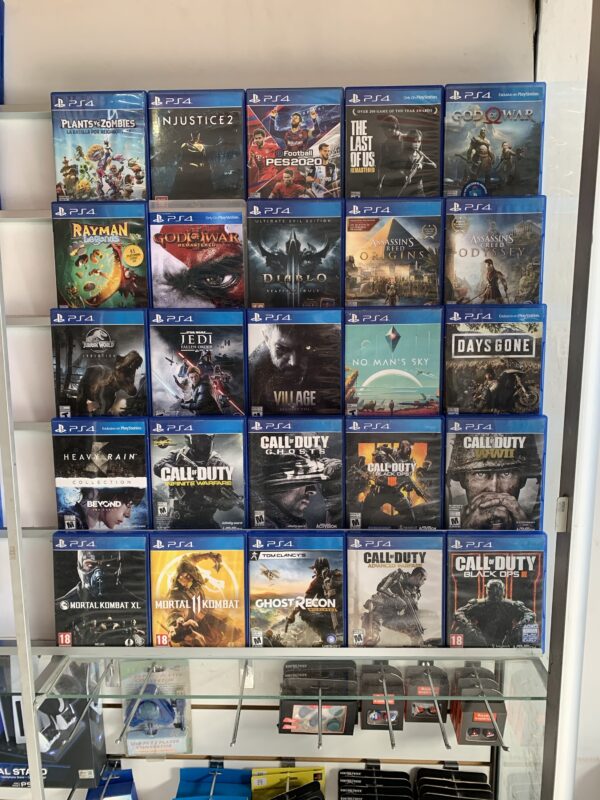 Juegos PS4 Semi Usados Cualquiera en 150 Bs.