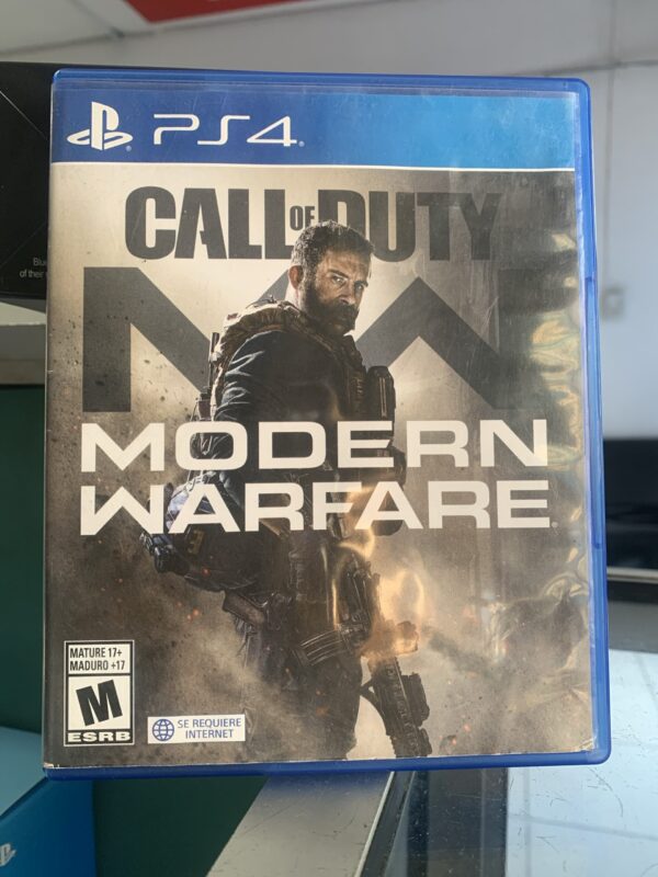 CALL OF DUTY Modern Warfare/ PS4 / Semi usado